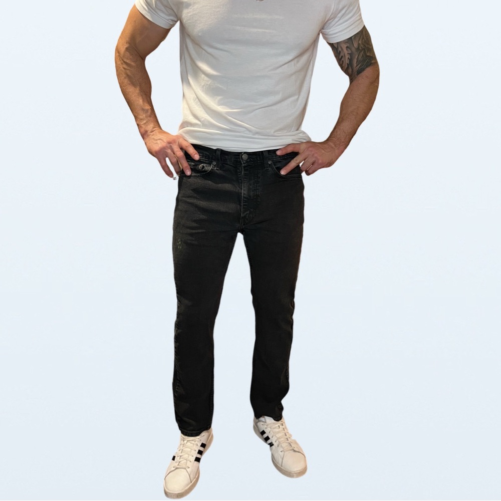 Levi’s 505 Regular Fit Men’s Jeans in Black, Size 34 x 32
